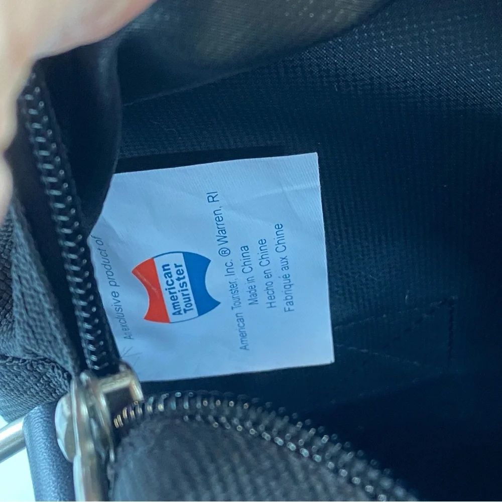 NWOT American Tourister Black Messenger Carryon‎ Bag